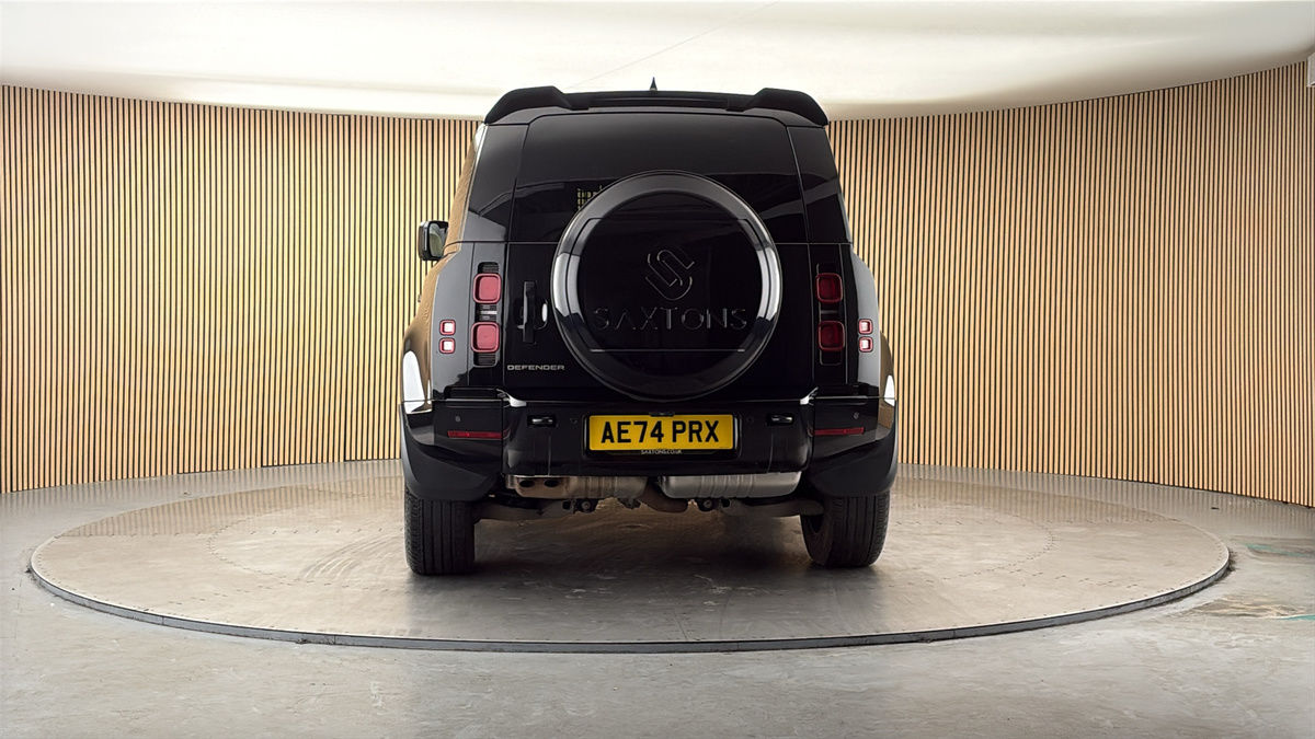 More views of Land Rover Defender 90