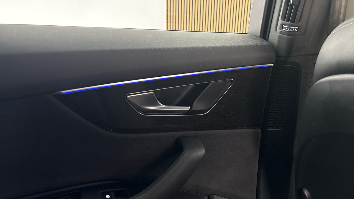 Audi Q7 Image 27