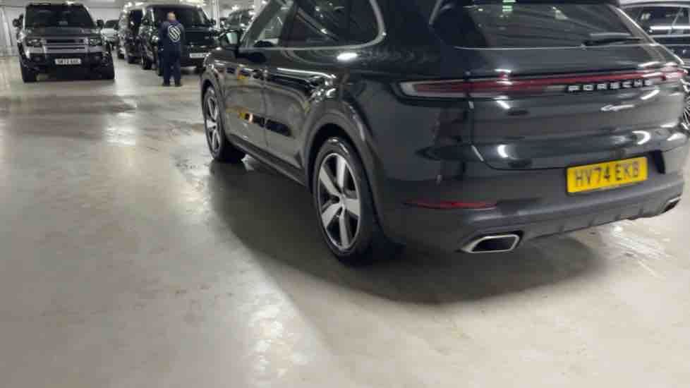 More views of Porsche Cayenne