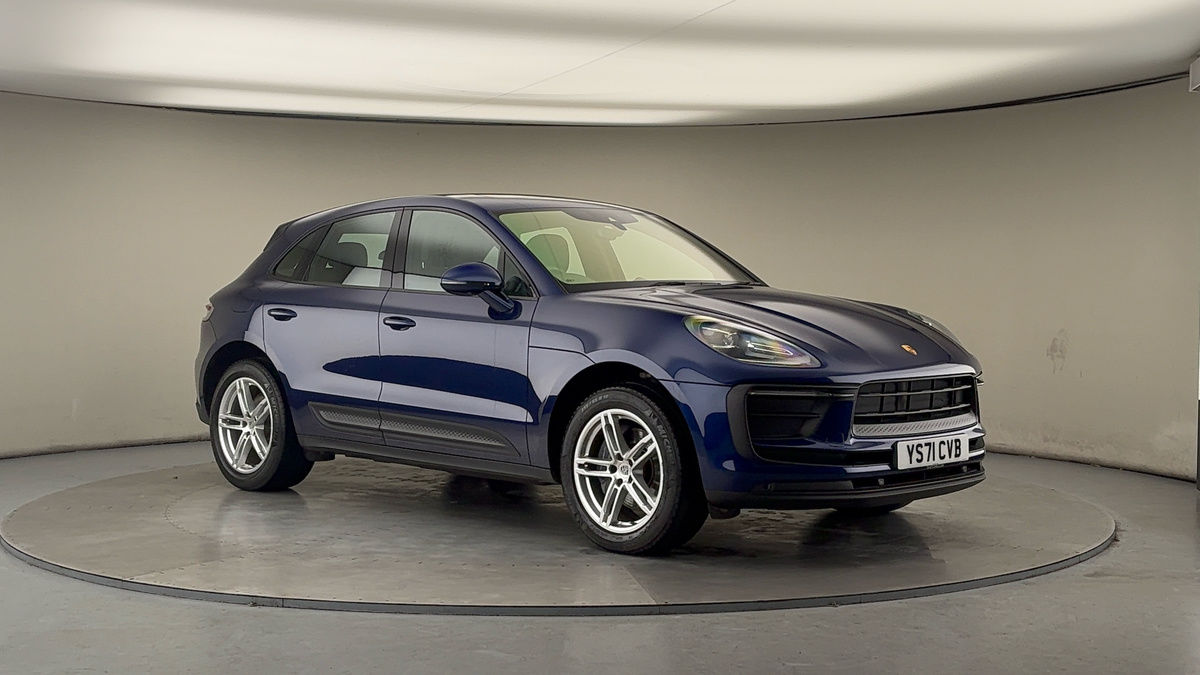 More views of Porsche Macan