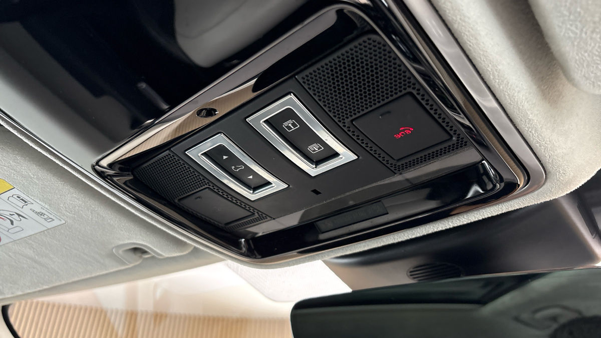 Land Rover Range Rover Sport Image 36