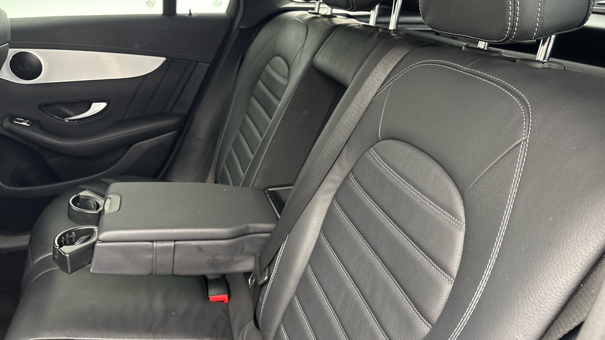 Mercedes-Benz GLC Image 9