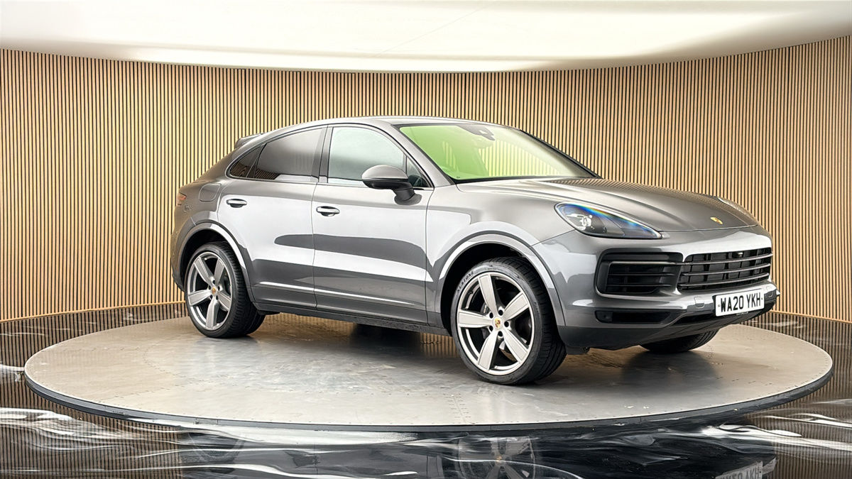 More views of Porsche Cayenne