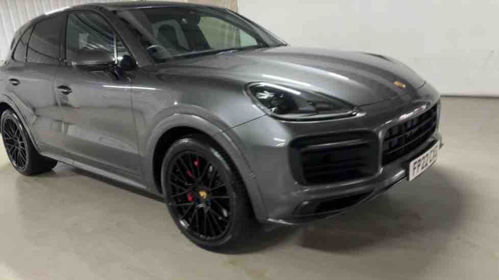 More views of Porsche Cayenne