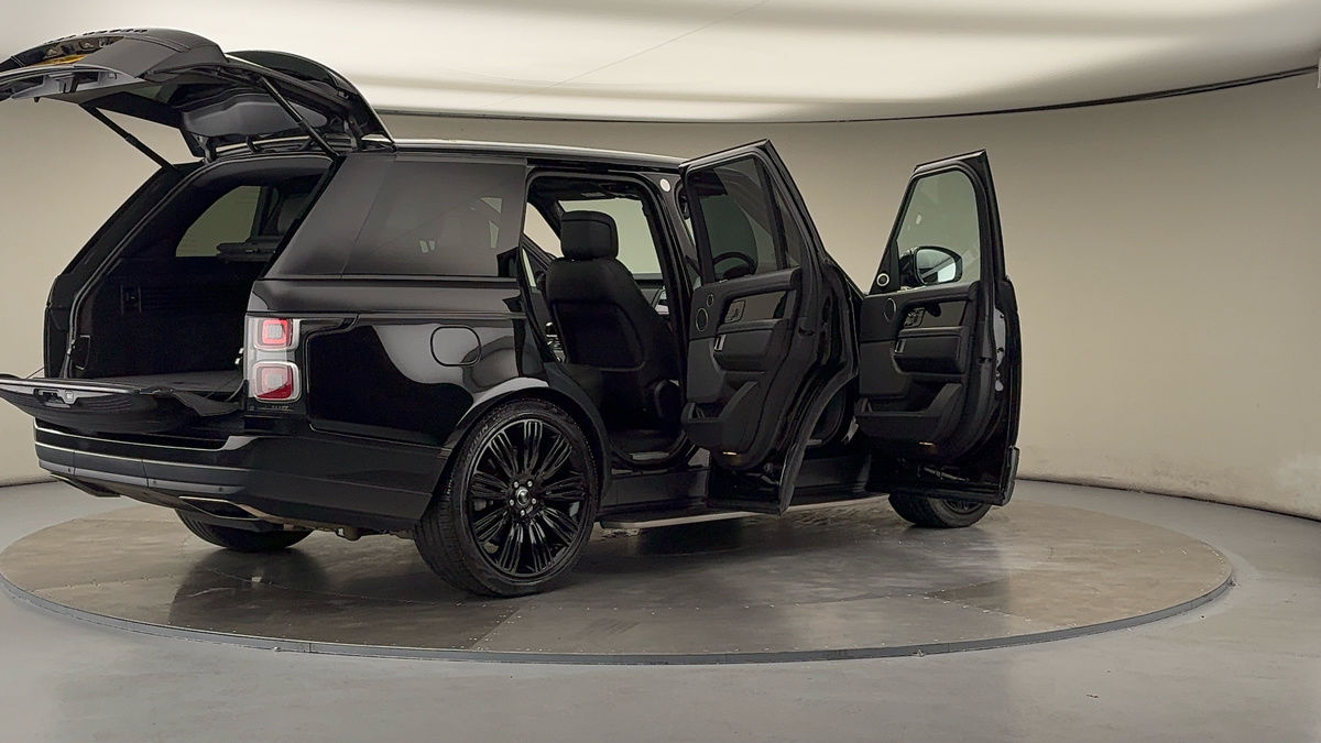 More views of Land Rover Range Rover