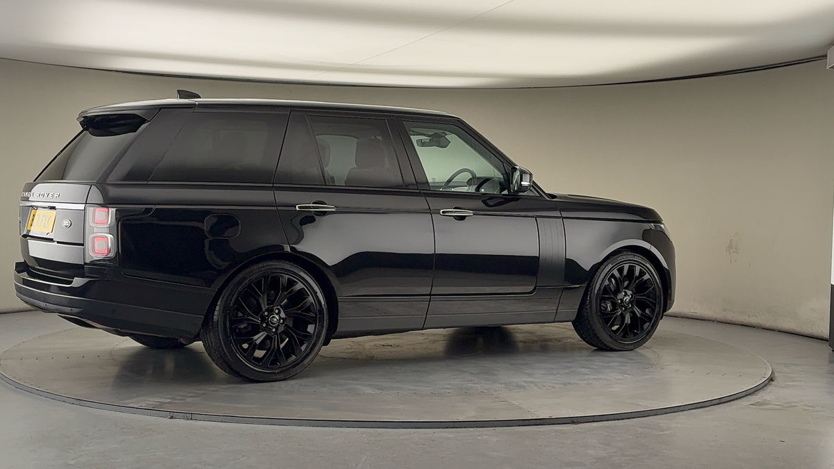 More views of Land Rover Range Rover