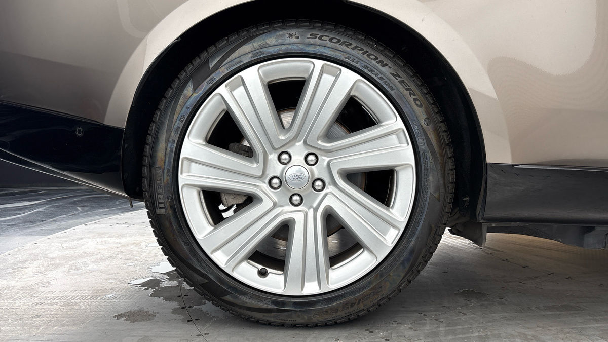 Land Rover Range Rover Image 19