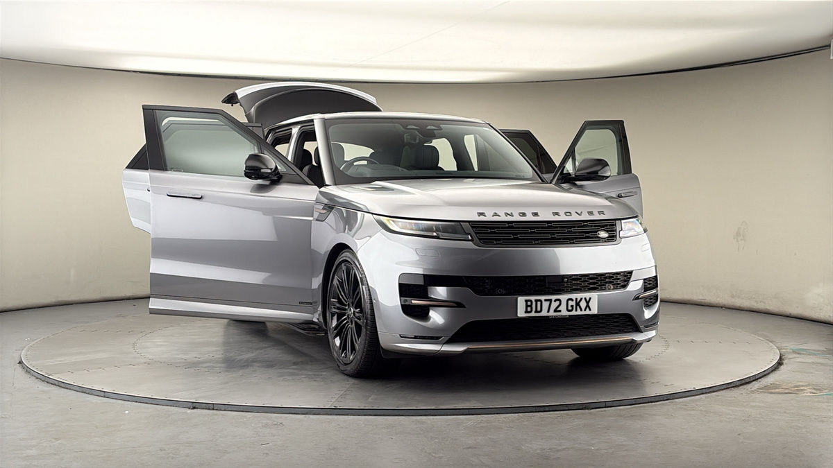 More views of Land Rover Range Rover Sport