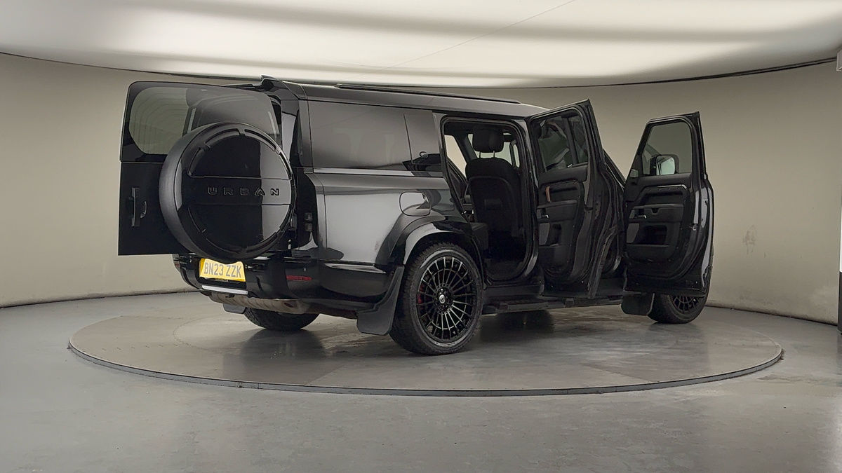 More views of Land Rover Defender 130