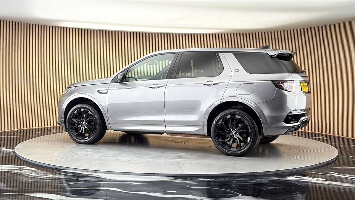 More views of Land Rover Discovery Sport