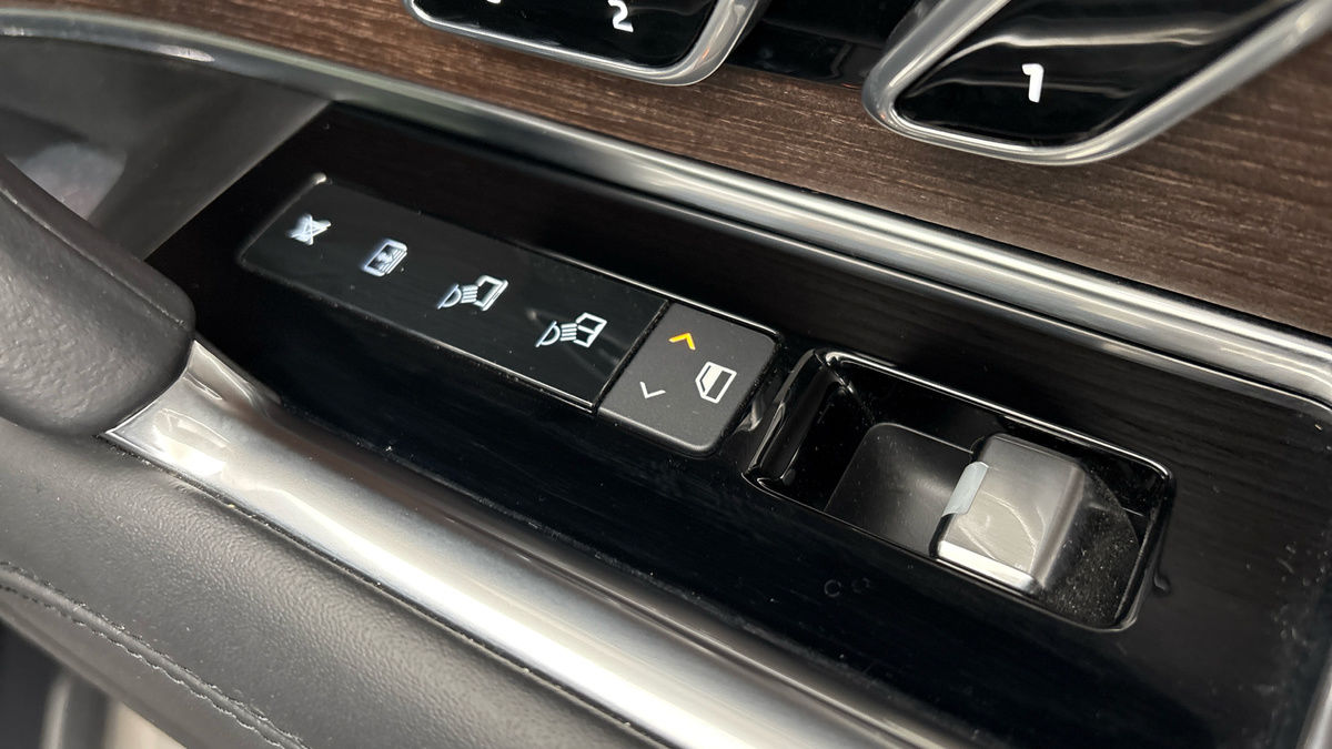 Land Rover Range Rover Image 27