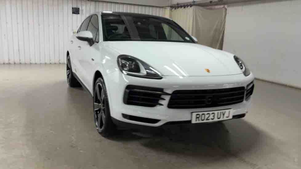 More views of Porsche Cayenne