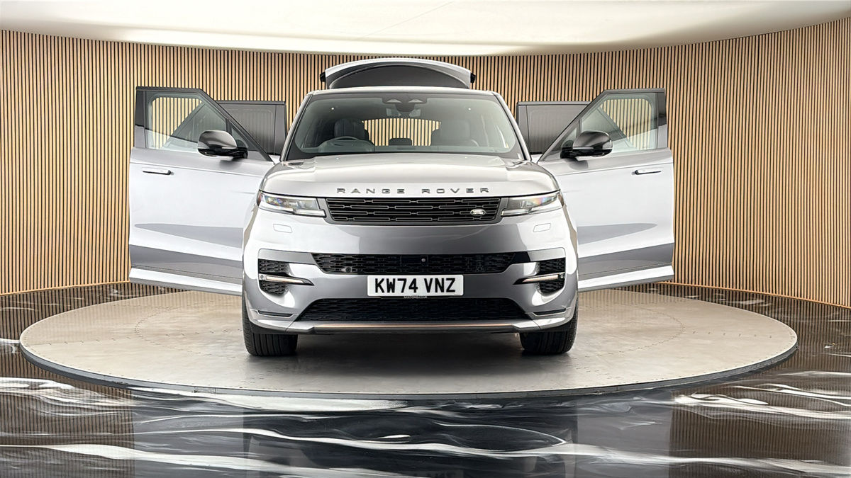 More views of Land Rover Range Rover Sport