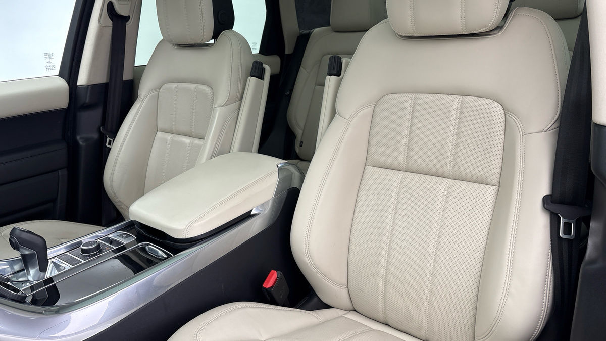 Land Rover Range Rover Sport Image 7
