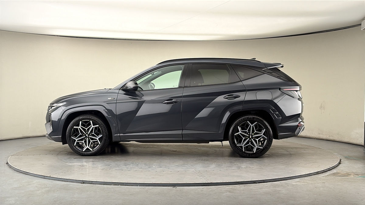 More views of Hyundai TUCSON