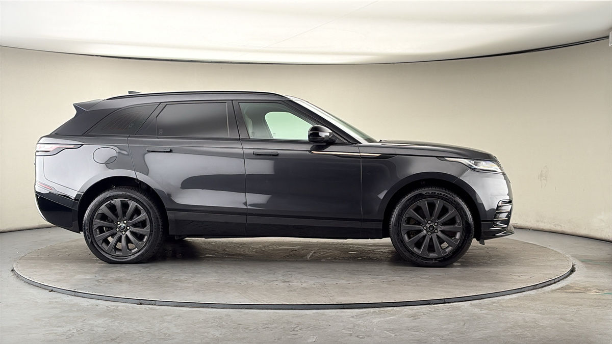 More views of Land Rover Range Rover Velar