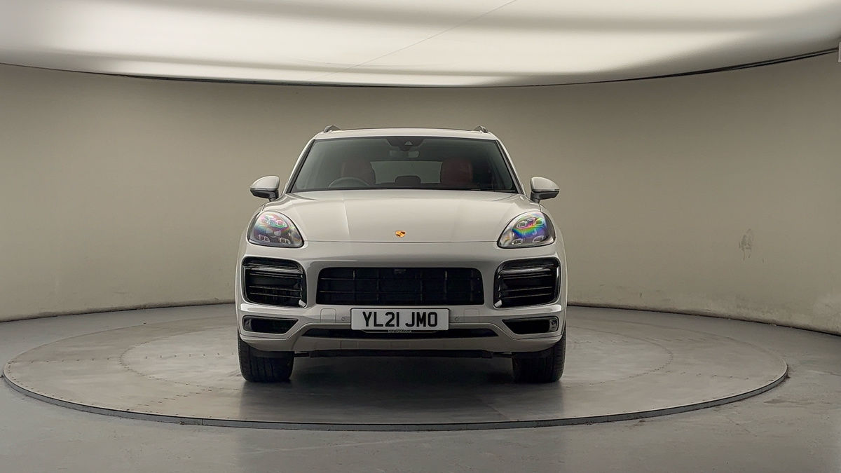 Porsche Cayenne Image 3