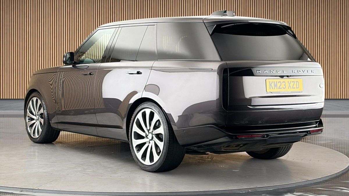 Land Rover Range Rover Image 2