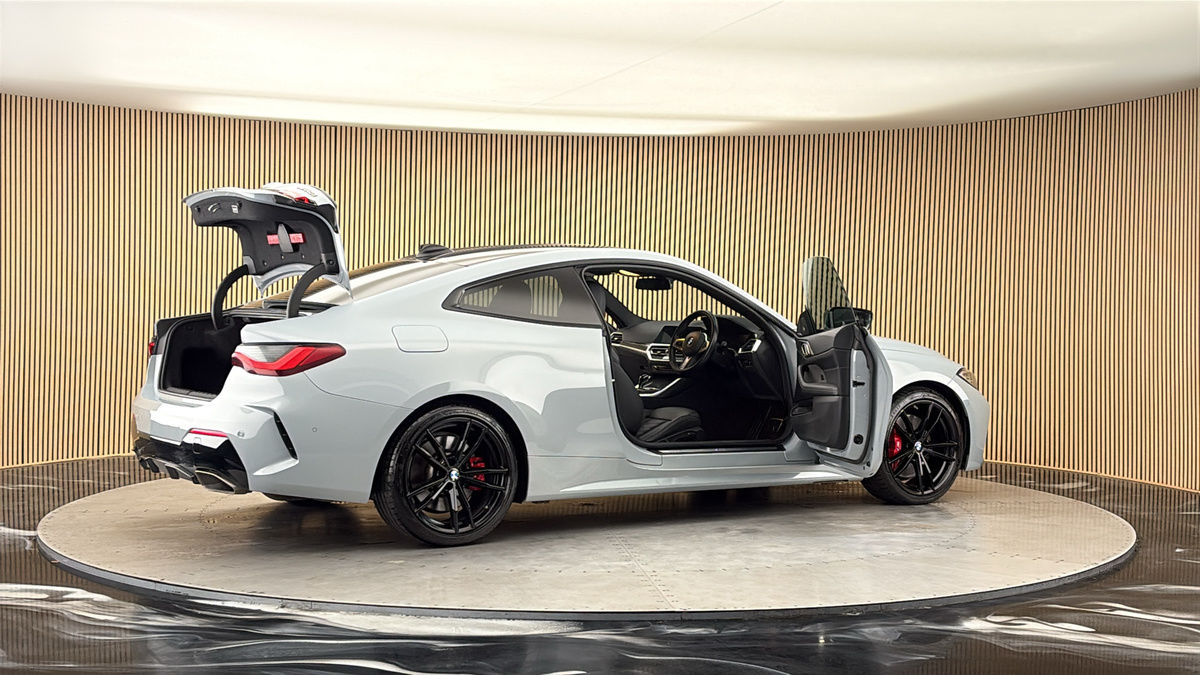 More views of BMW 4 Series