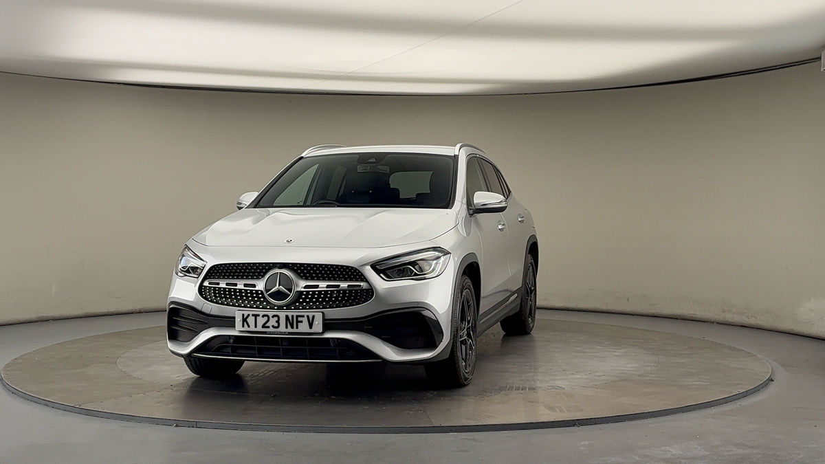 More views of Mercedes-Benz GLA