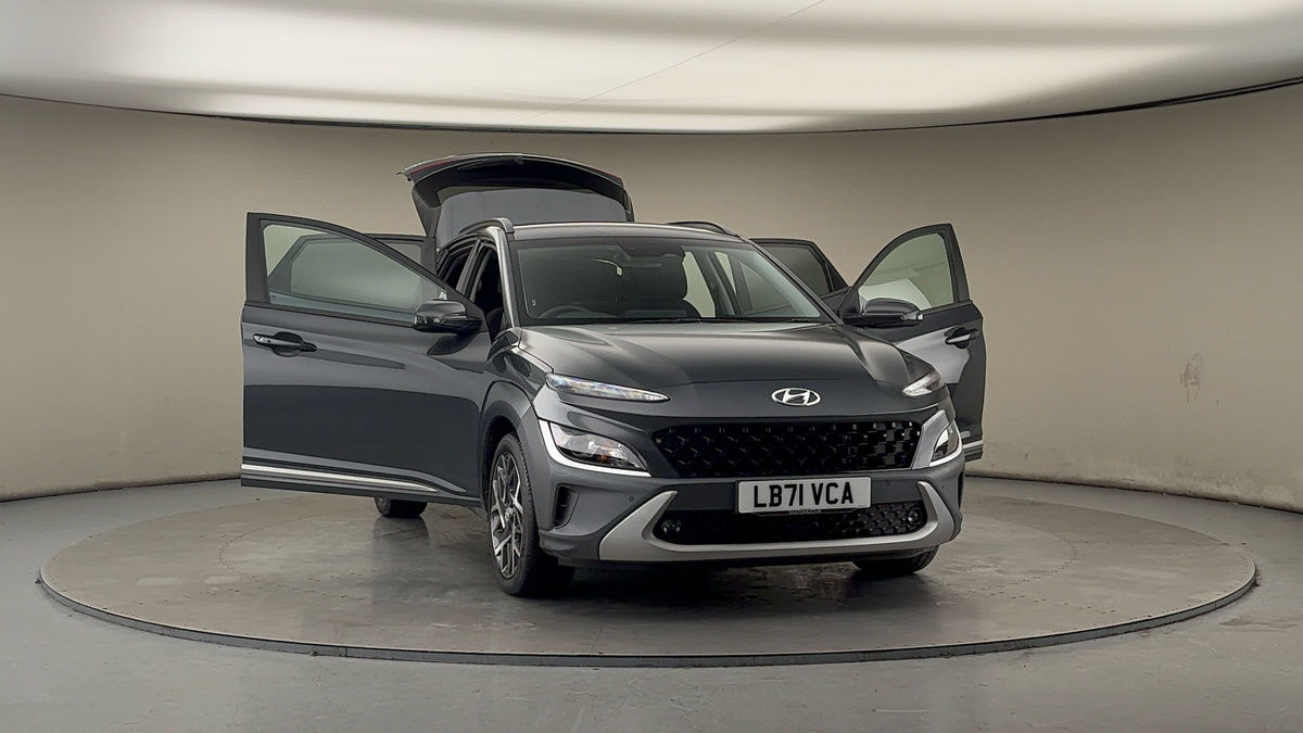 More views of Hyundai KONA