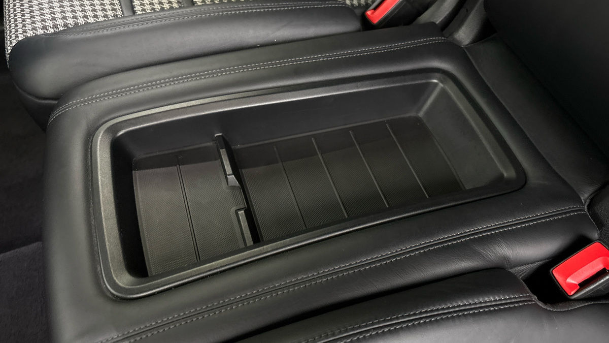 Porsche Cayenne Image 6