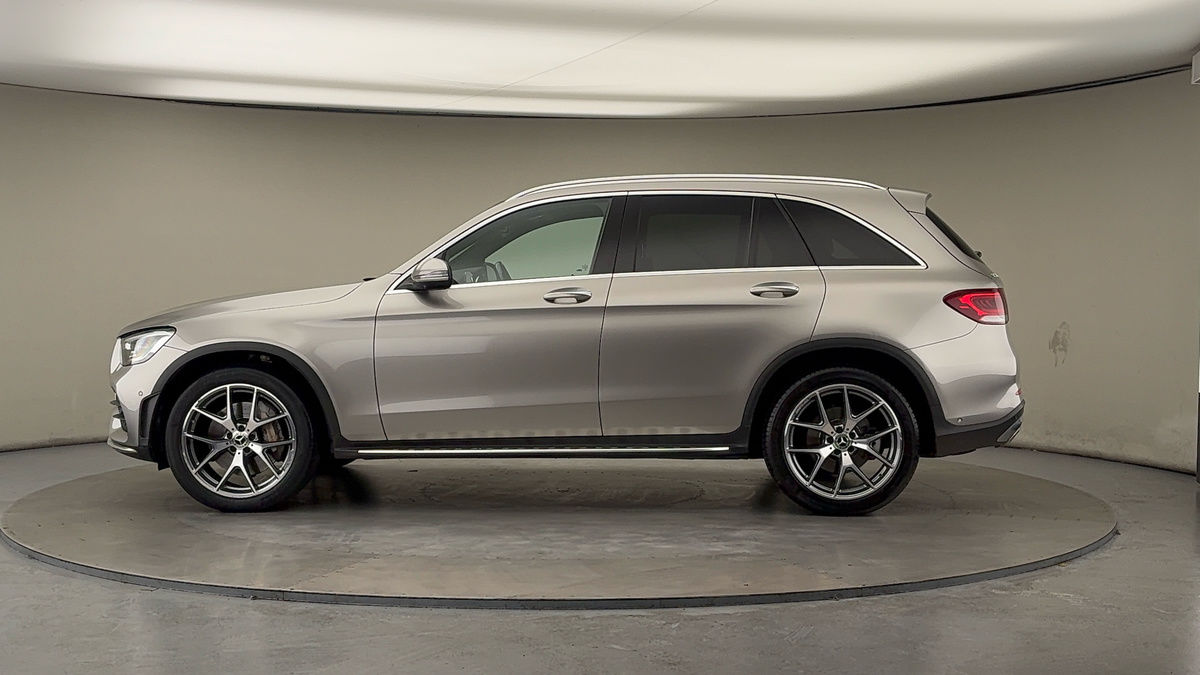 Mercedes-Benz GLC Image 15