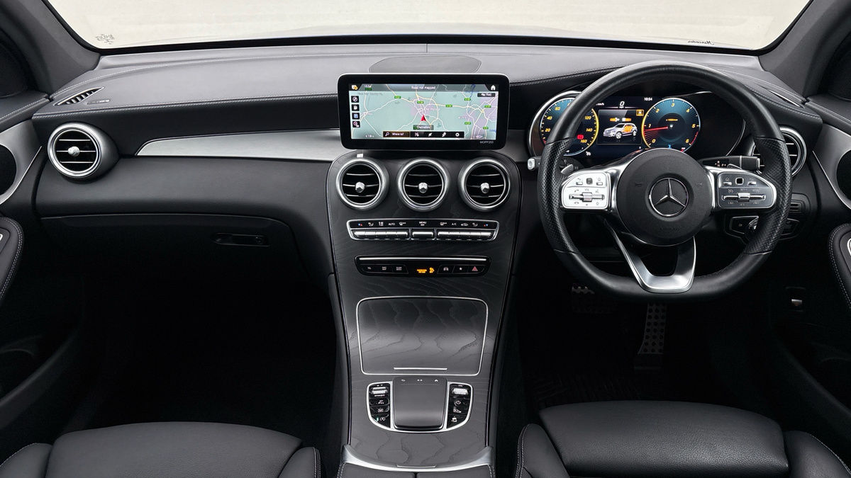 Mercedes-Benz GLC Image 12