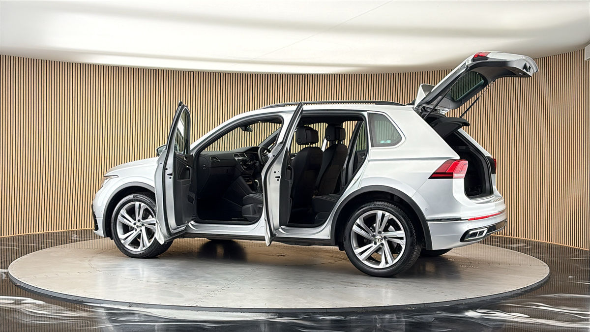 More views of Volkswagen Tiguan