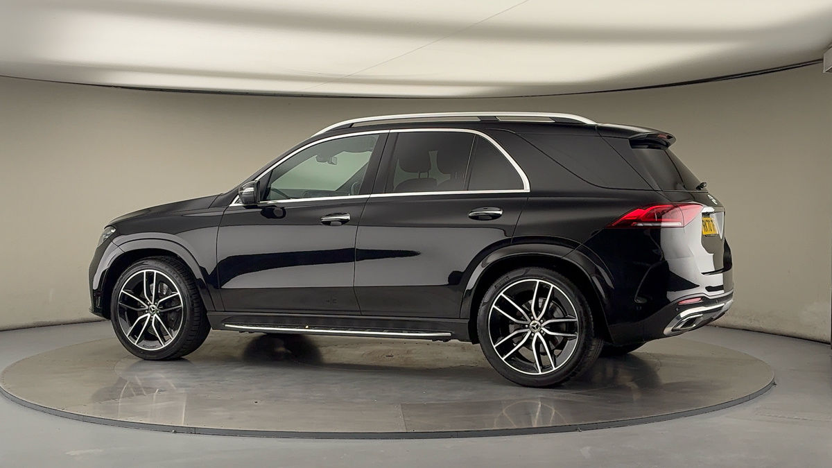 More views of Mercedes-Benz GLE