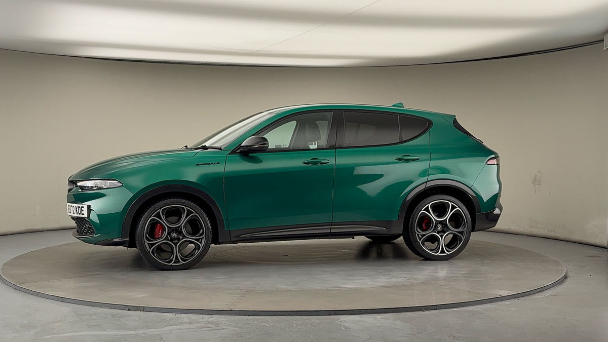 More views of Alfa Romeo Tonale