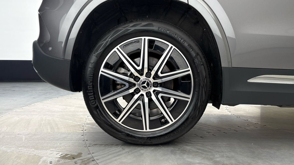 Mercedes-Benz EQA Image 11