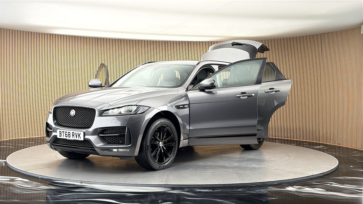 More views of Jaguar F-PACE