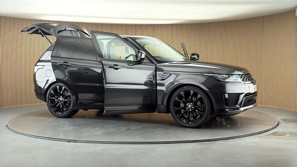 More views of Land Rover Range Rover Sport