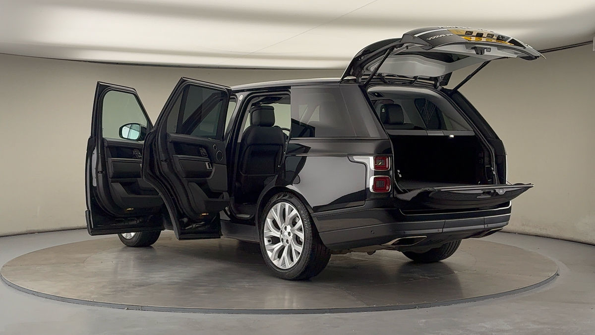 More views of Land Rover Range Rover