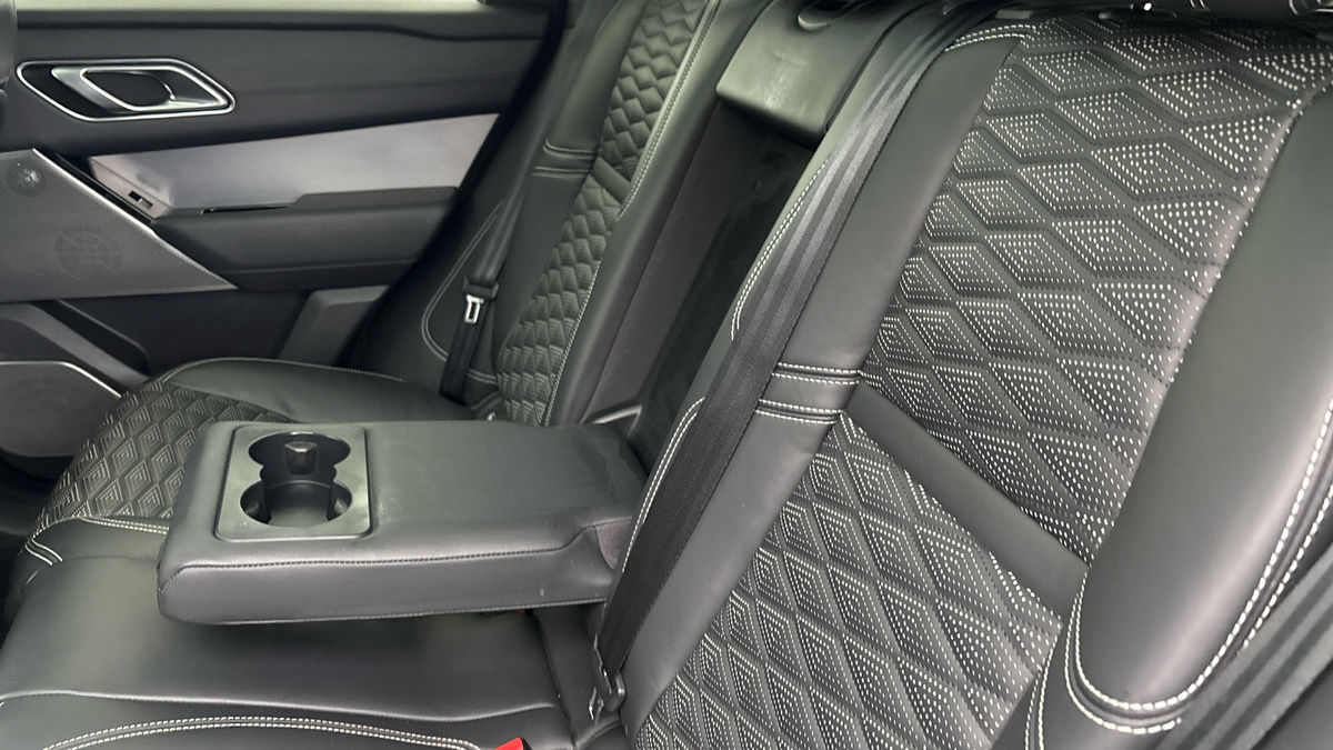 Land Rover Range Rover Velar Image 9