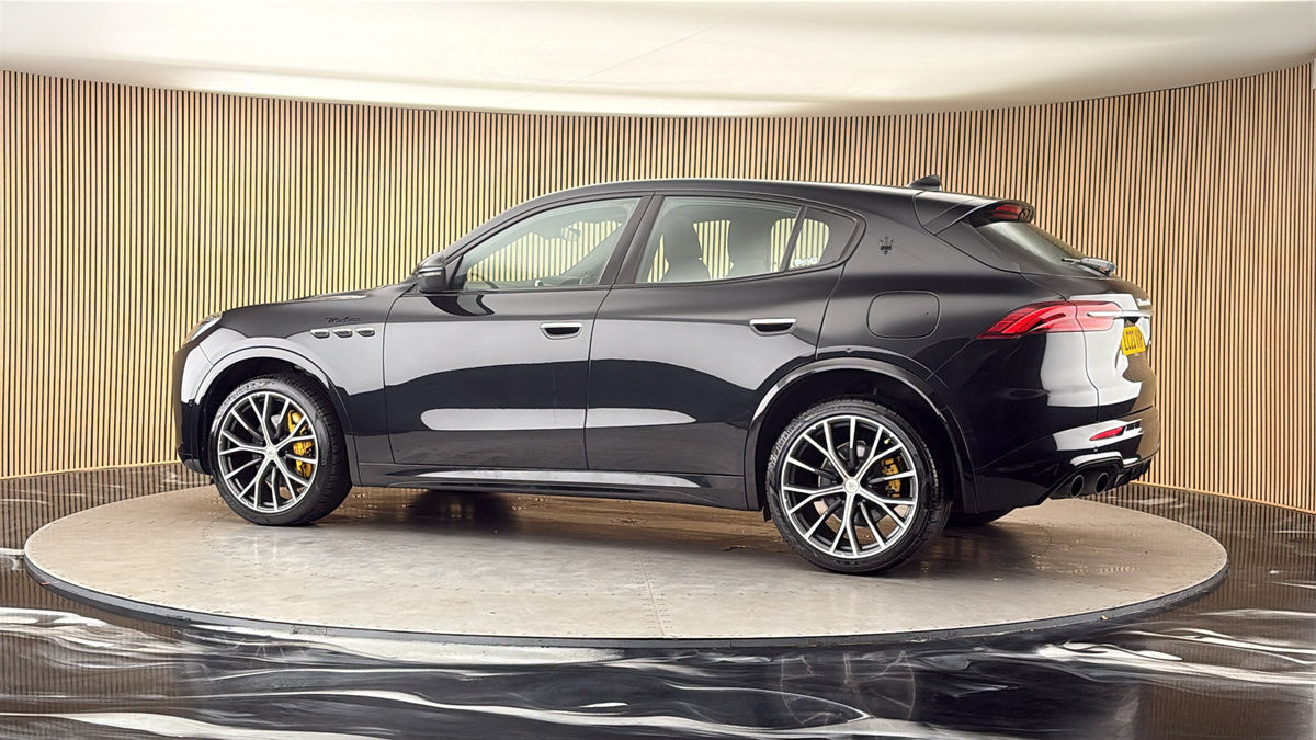 More views of Maserati Grecale