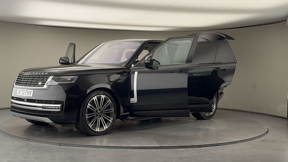 More views of Land Rover Range Rover