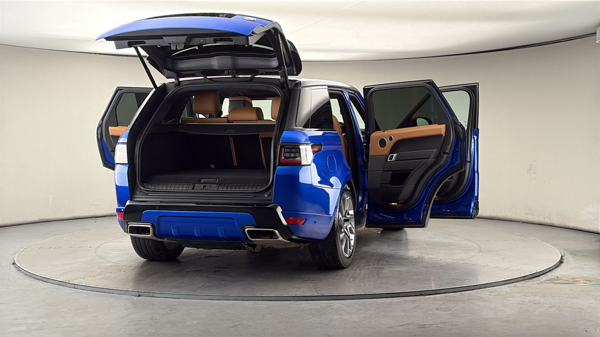 More views of Land Rover Range Rover Sport