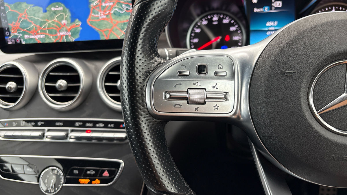 Mercedes-Benz C Class Image 13