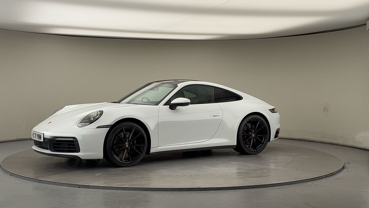 More views of Porsche 911