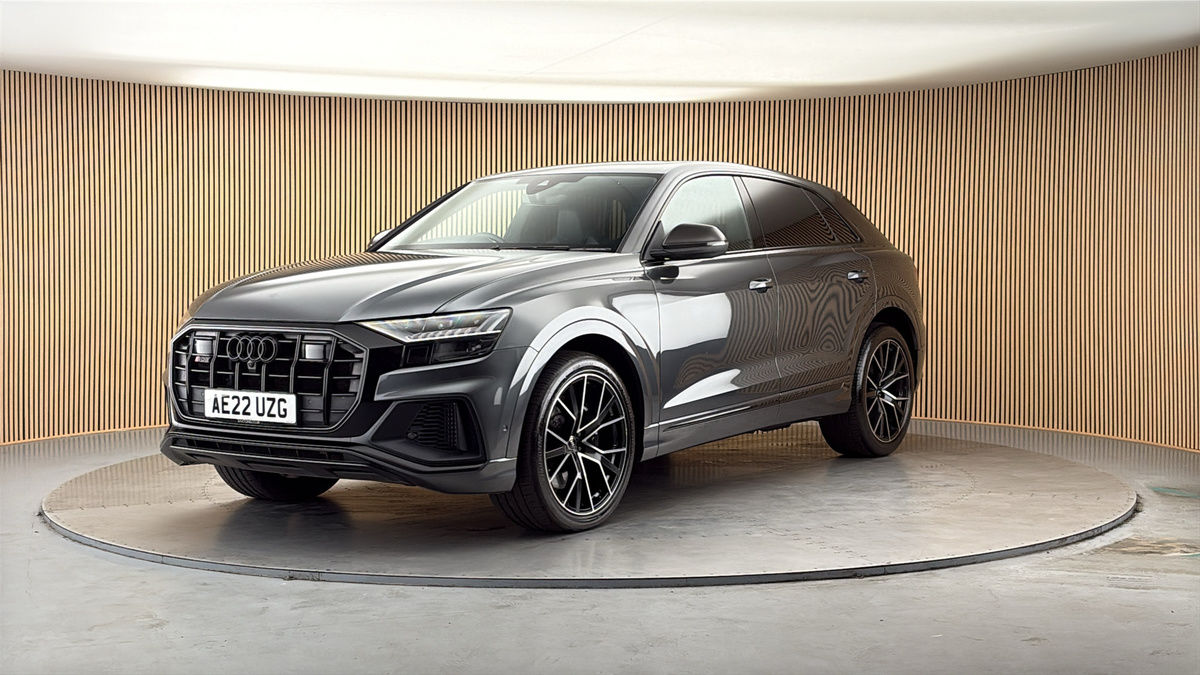 More views of Audi SQ8