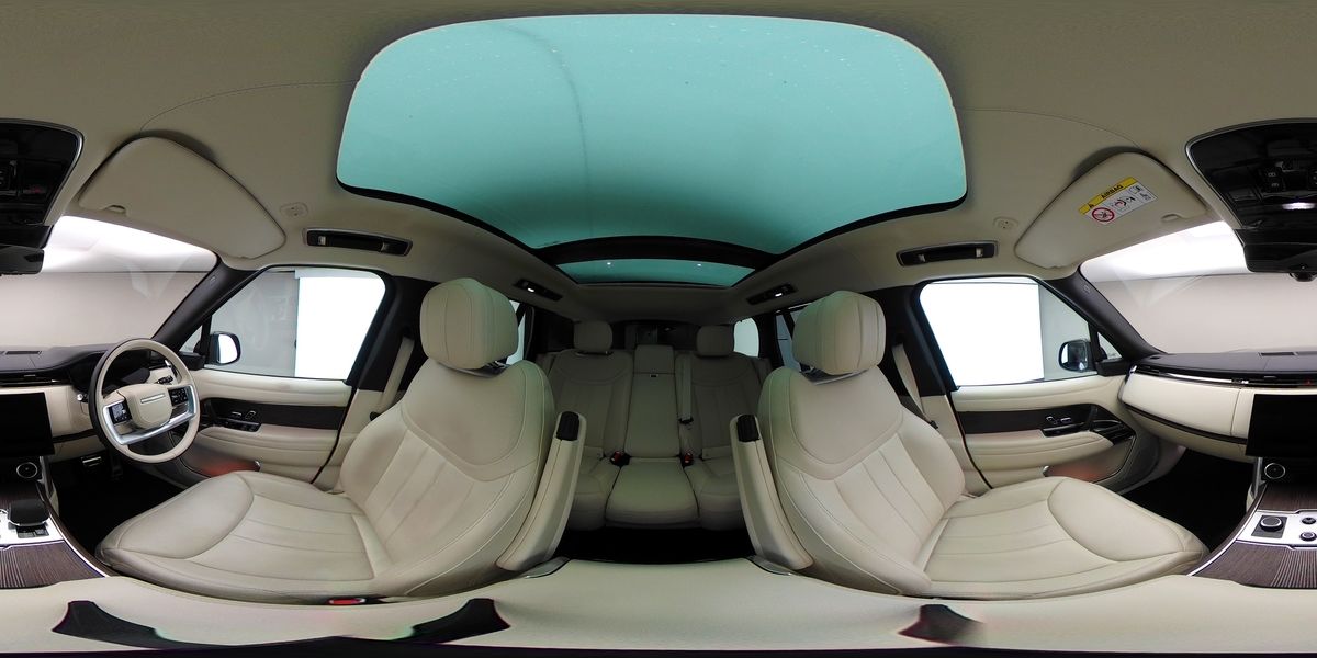 More views of Land Rover Range Rover