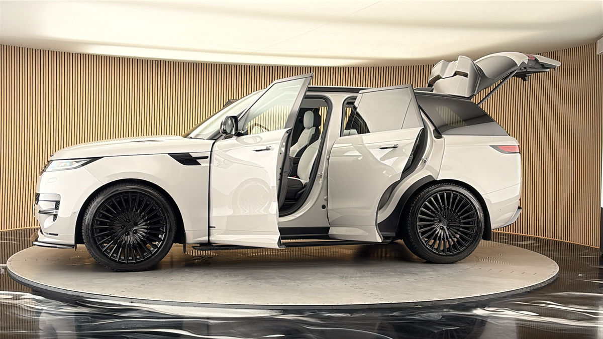 More views of Land Rover Range Rover Sport