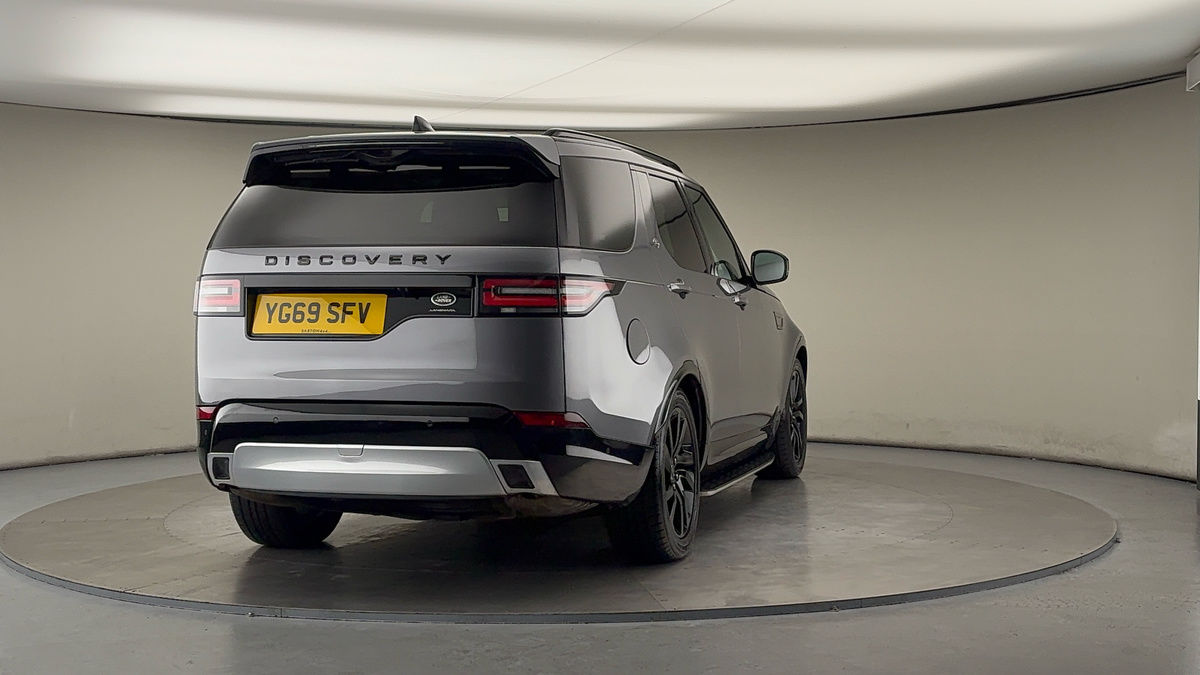 More views of Land Rover Discovery