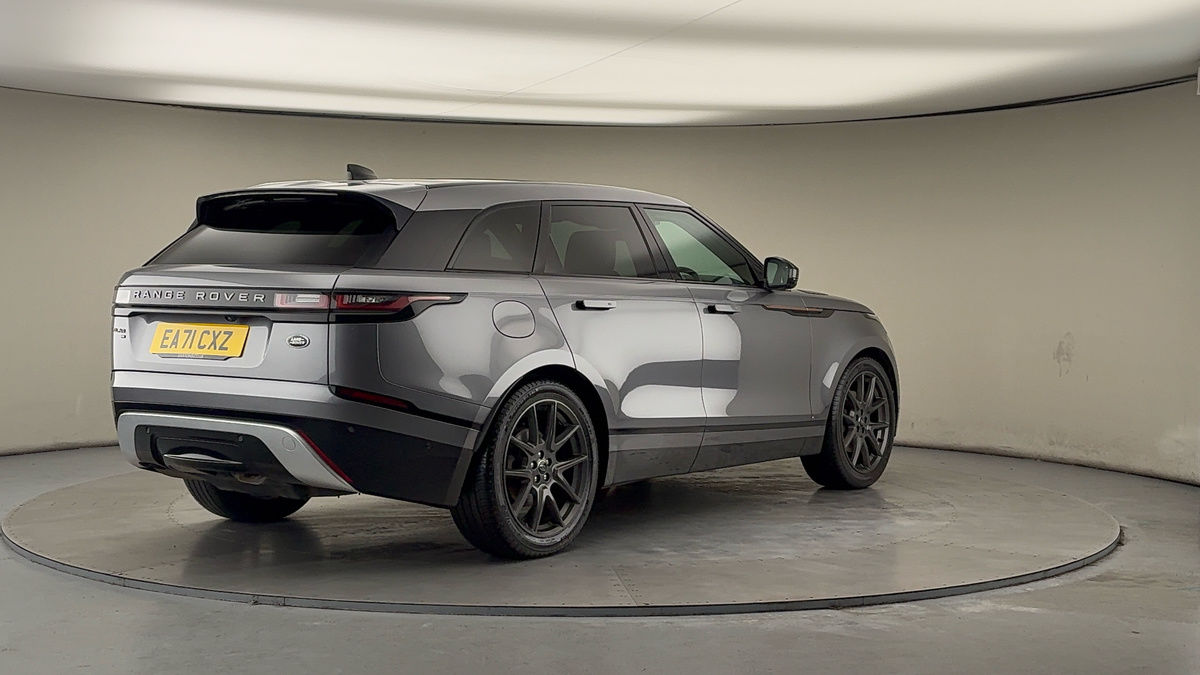 More views of Land Rover Range Rover Velar