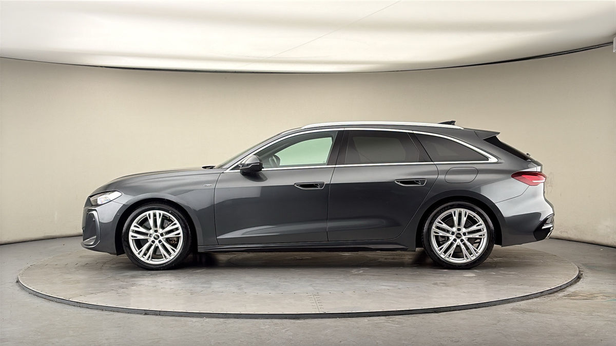 Audi A5 Avant Image 15