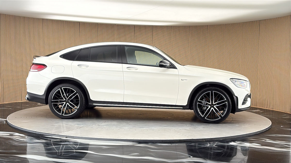 More views of Mercedes-Benz GLC