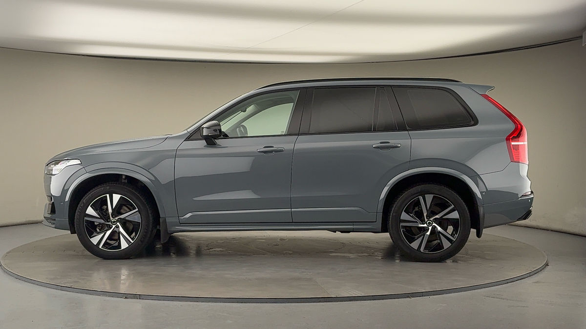 More views of Volvo XC90