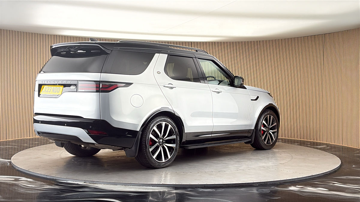 Land Rover Discovery Image 21